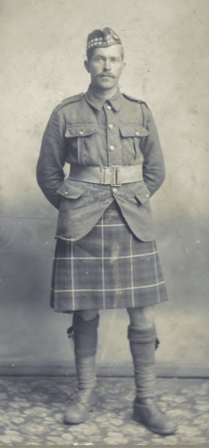 Old photo of James Linklater