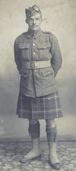 Old photo of Alfie Linklater